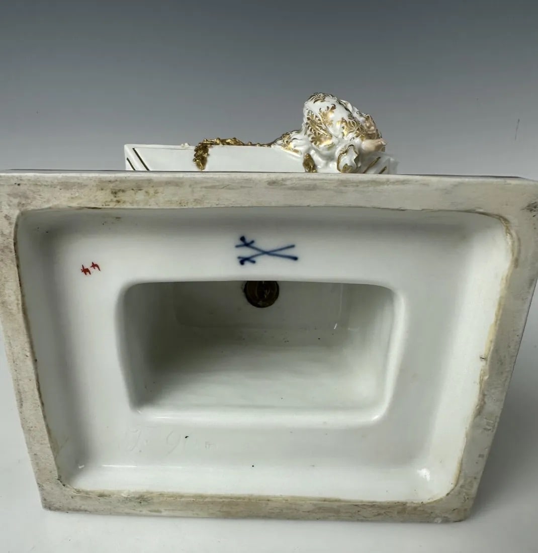 A LARGE 19TH C. MEISSEN GROUP - 5