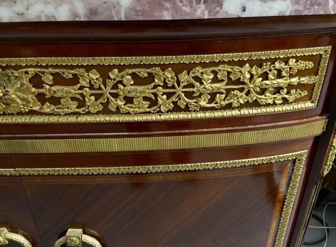 19TH C. DORE BRONZE MOUNTED MARBLE TOP COMMODE - 3