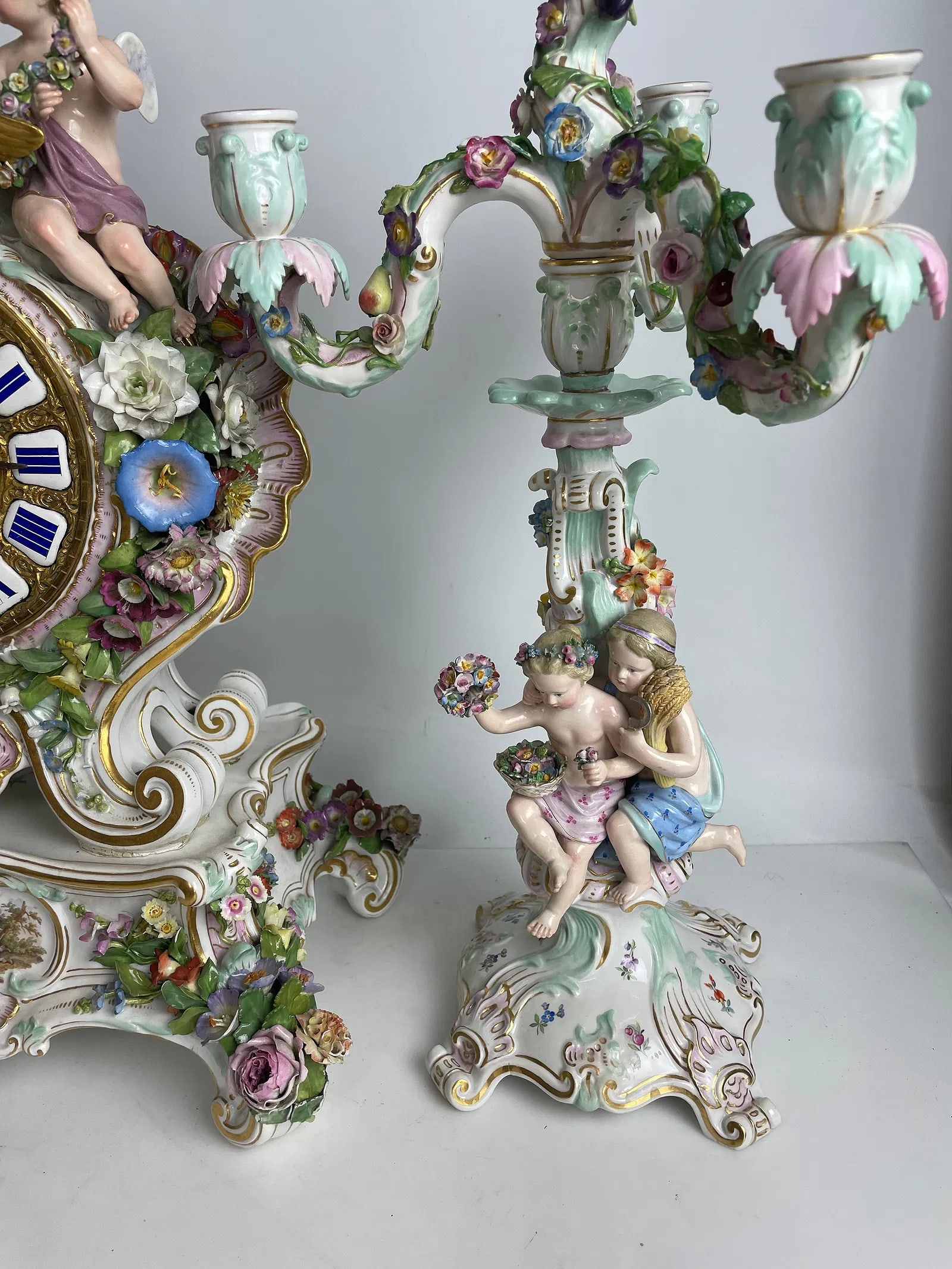 19TH C. MEISSEN CLOCK SET - 3