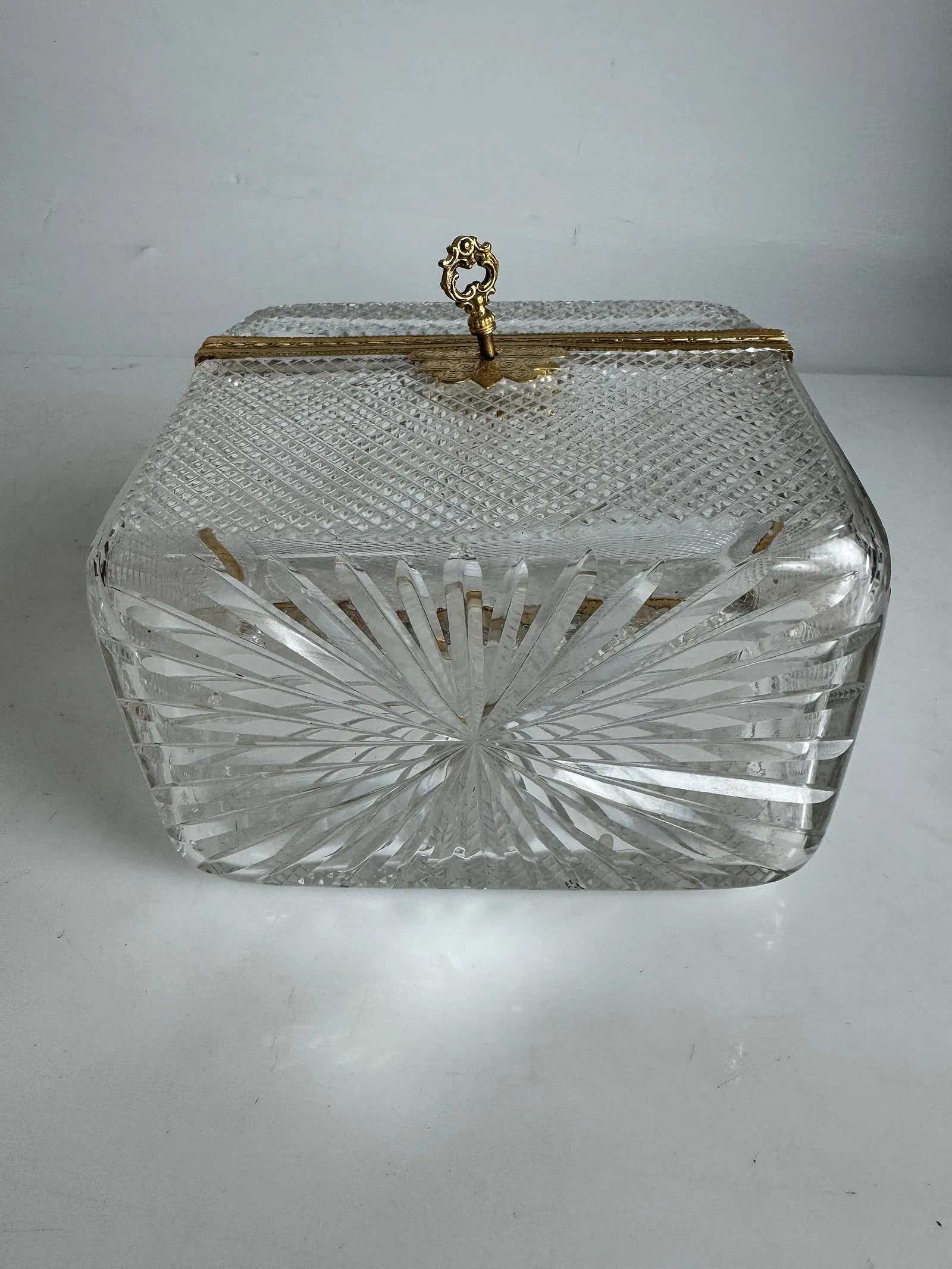LARGE ORMOLU MOUNTED BACCARAT CRYSTAL BOX - 4