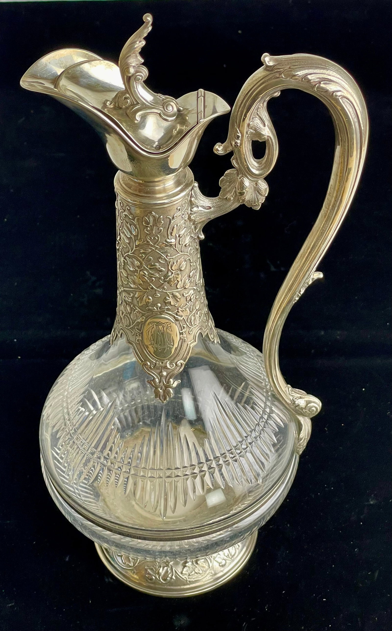 19TH C. CONTINTAL SILVER AND CUT GLASS LIQUOR BOTTLE (1 of 6)