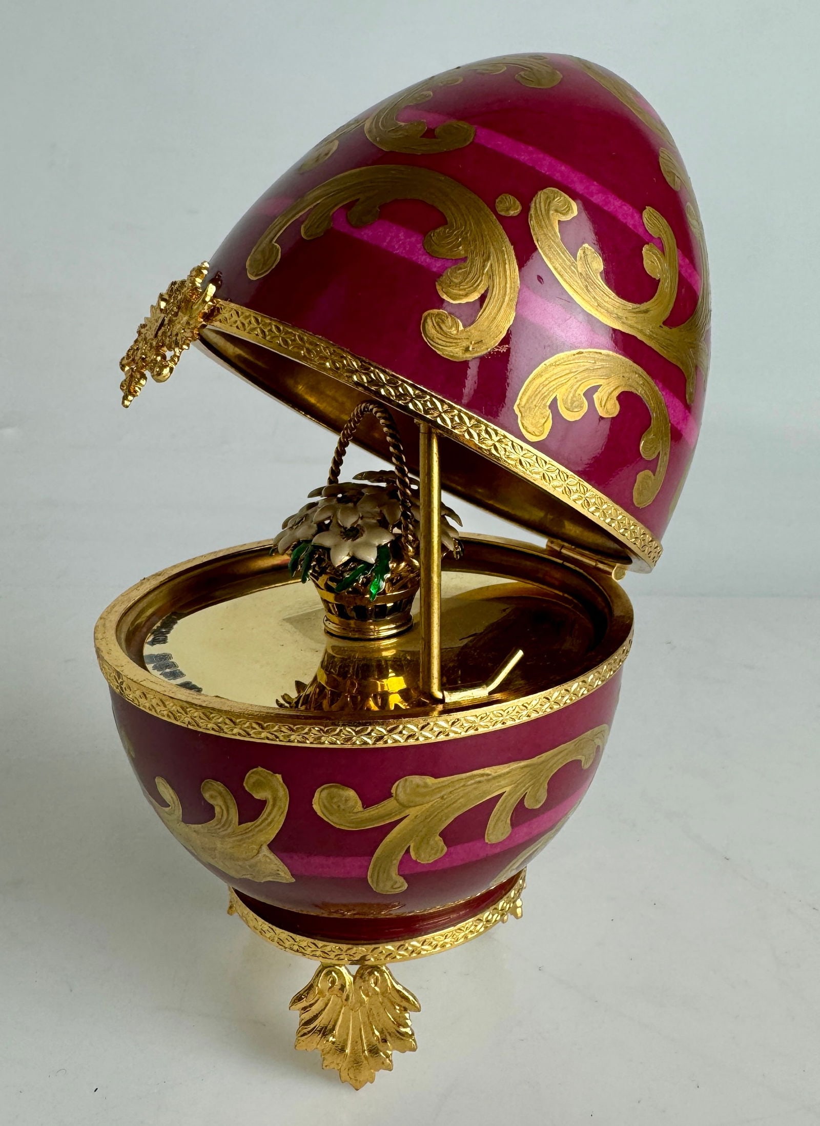 A LARGE IMPERIAL FABERGE LIMOGE PORCELAIN AND STERLING EGG - 4