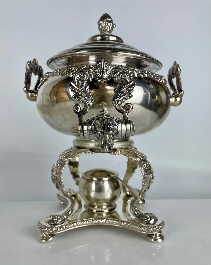 CONTINENTAL SILVER SAMOVAR: Measures 12 inches high, weighs 1850 grams. Estimate $5500-6000