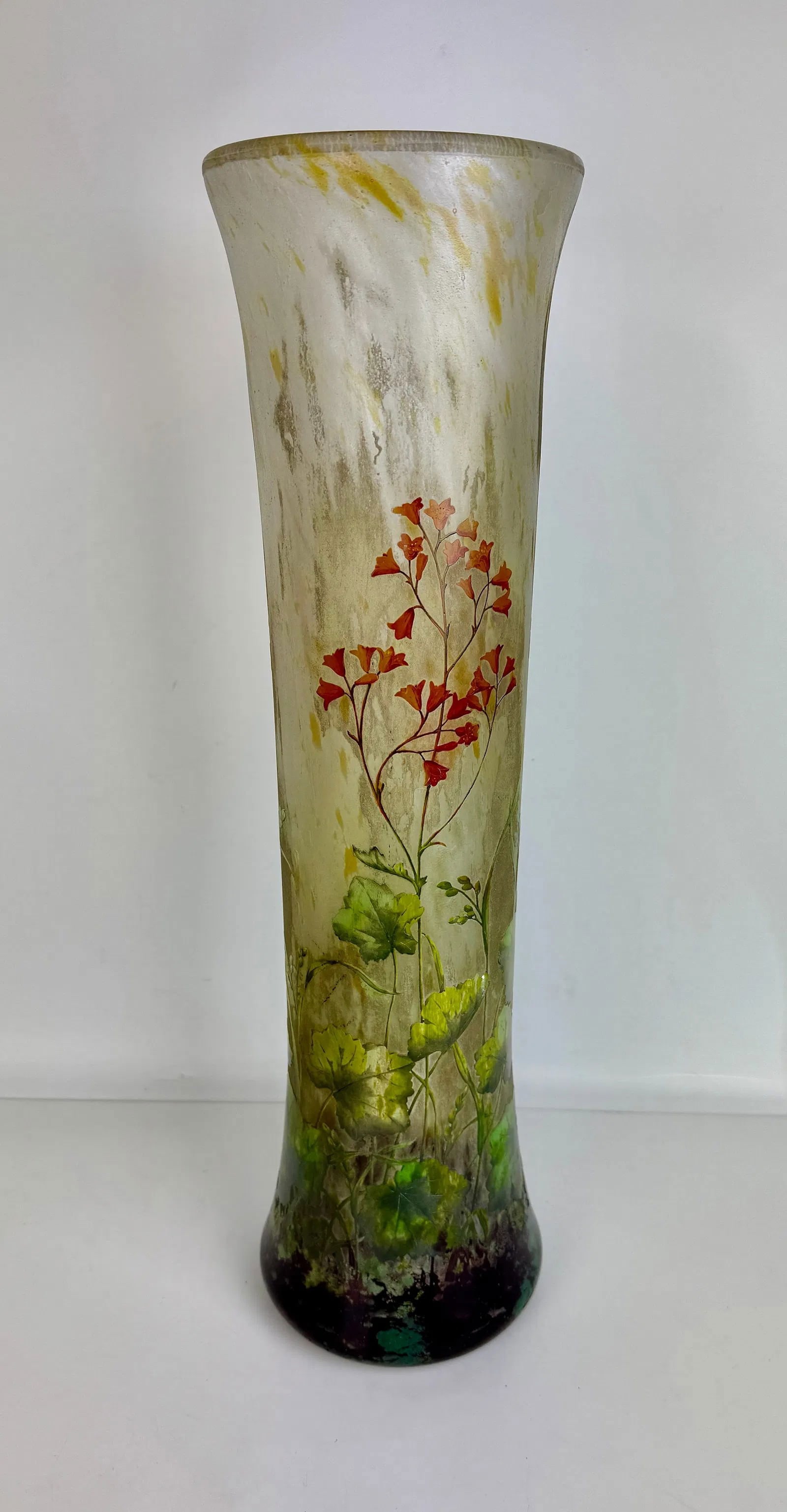A VERY LARGE DAUM NANCY GLASS VASE: Circa 1900. Measures 24 inches tall. In very good condition, no chips, no breaks. Estimate $6000-8000