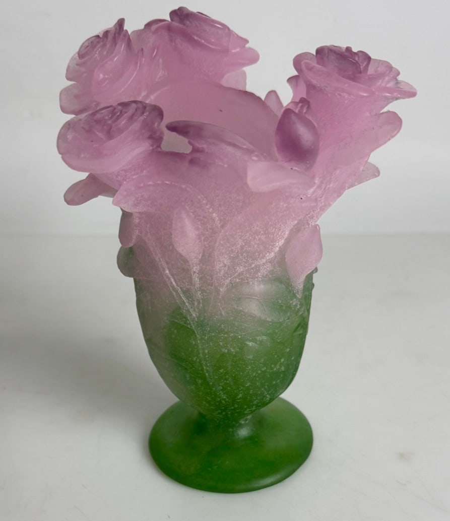 DAUM PATE DE VERRE VASE: Signed Daum France. Measures 7” h. In very good condition. In original presentation box. Estimate $1500-2000