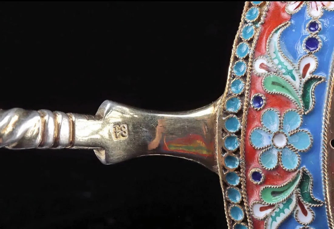 A GOOD RUSSIAN ENAMEL SILVER SPOON/STRAINER - 3