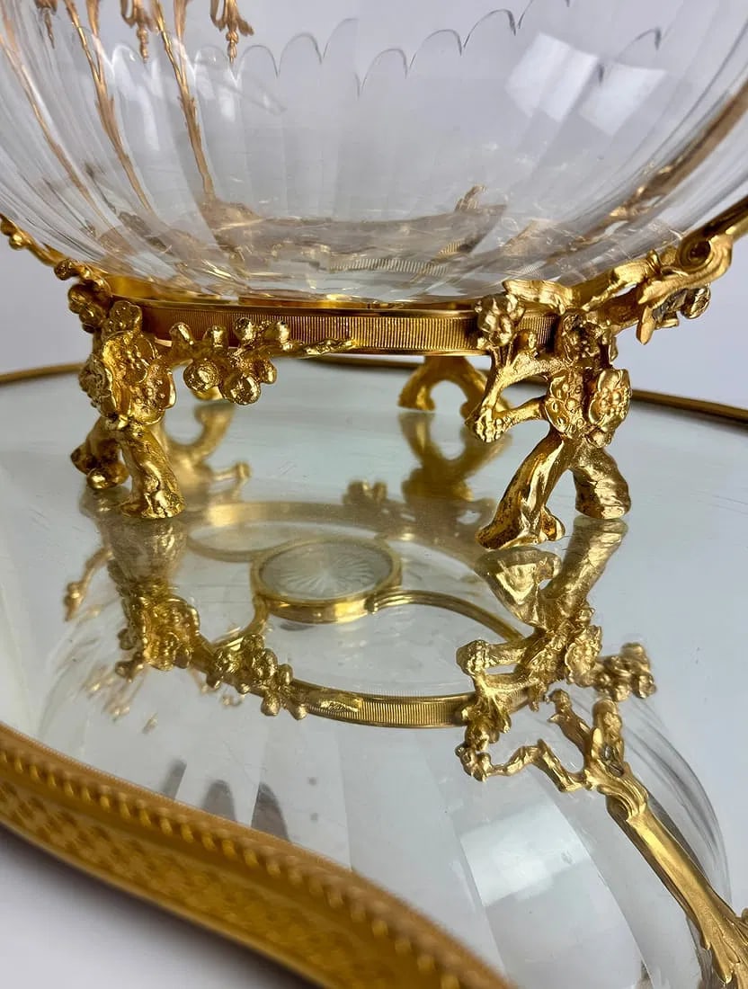 A LARGE ORMOLU MOUNTED BACCARAT CENTERPIECE - 3