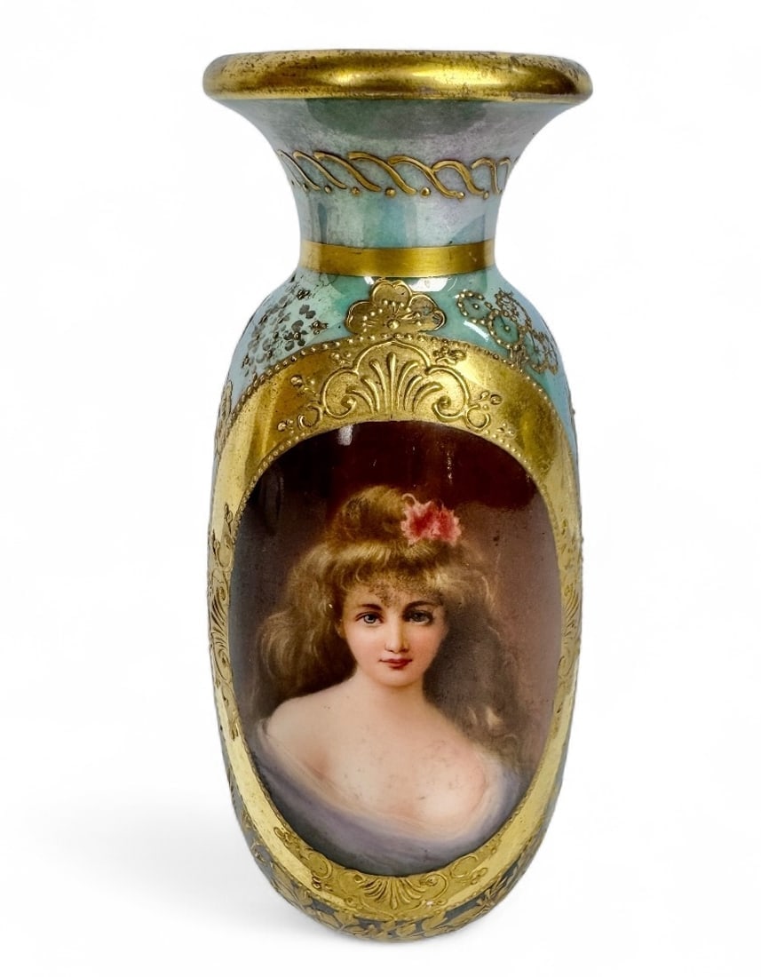 ROYAL VIENNA PORCELAIN VASE: Circa 1900. Measures 5.25 inches tall. In good condition. Estimate $600-800