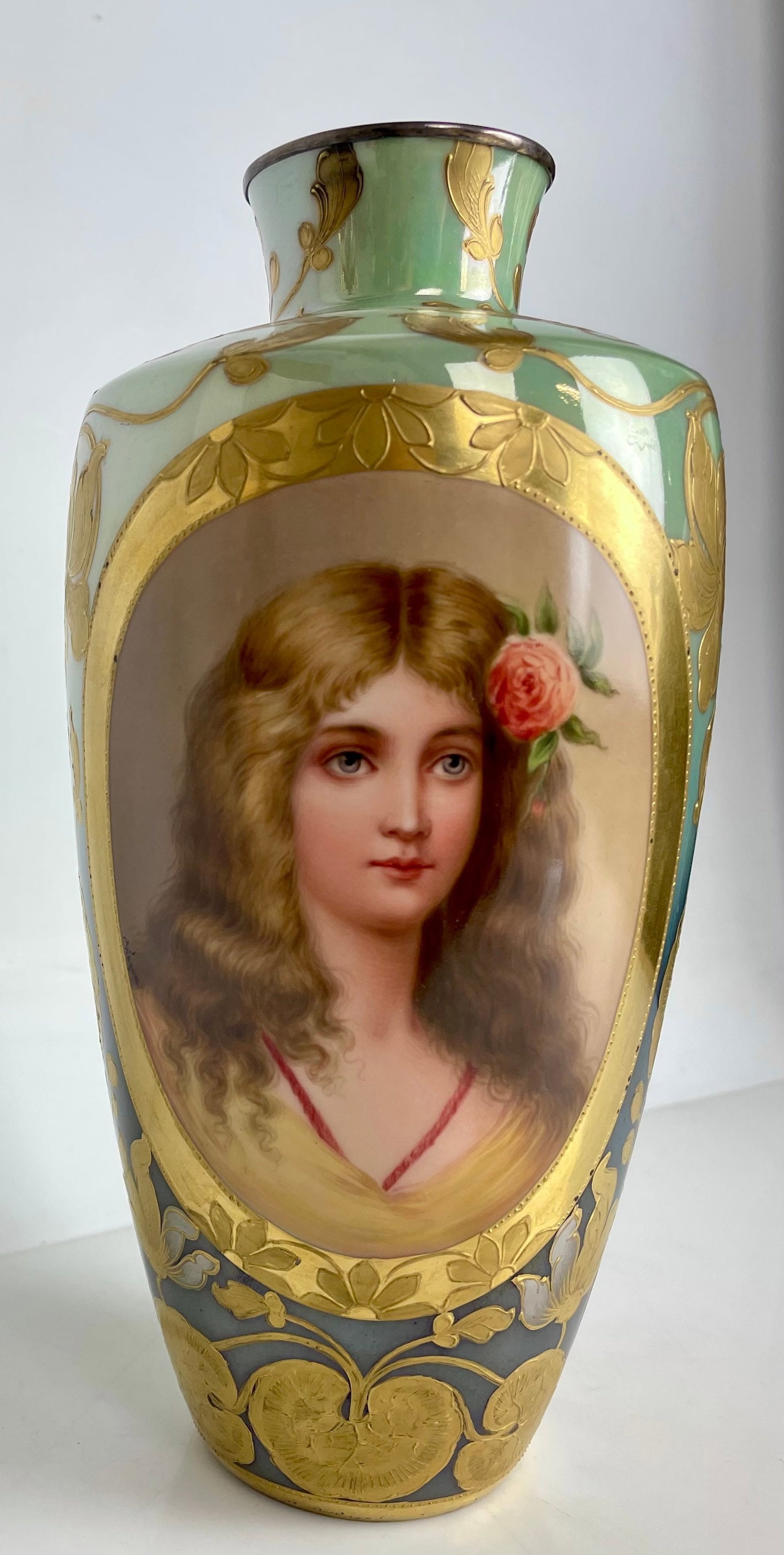 ROYAL VIENNA PORTRAIT VASE SIGNEDWAGNER: Circa 1900. Measures 9” high. In very good condition. Estimate $600-800