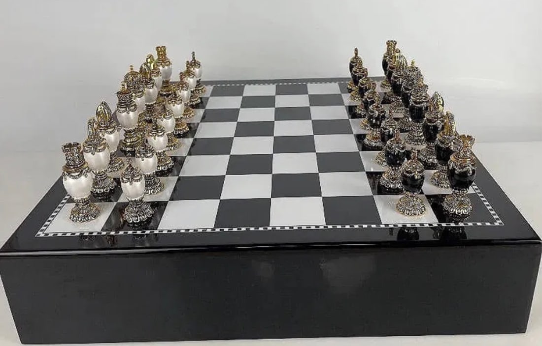 IMPERIAL FABERGE CHESS SET (1 of 6)
