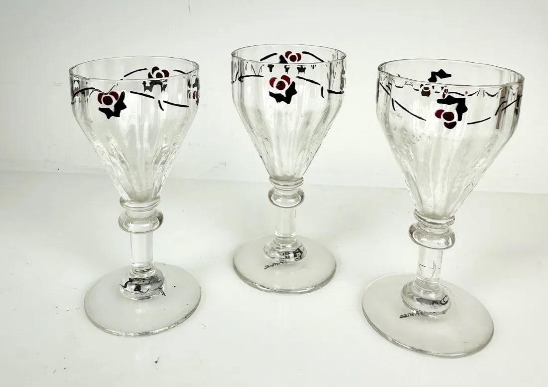 3 SIGNED ENAMELED DAUM NANCY GLASSES: Circa 1920. All signed Daum Nancy France , measure 3.5 inches high. All in good condition.Estimate $300-400