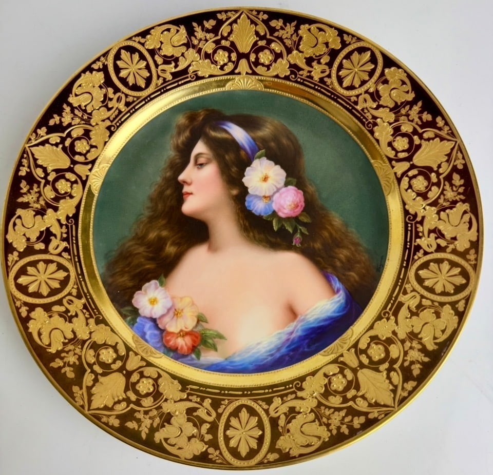 A JEWELLED ROYAL VIENNA PLATE SIGNED WAGNER (1 of 4)