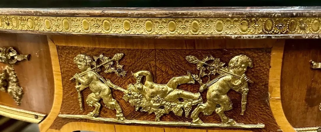 LOUIS XVI STYLE ORMOLU MOUNTED MARQUETRY TOP TABLE - 2