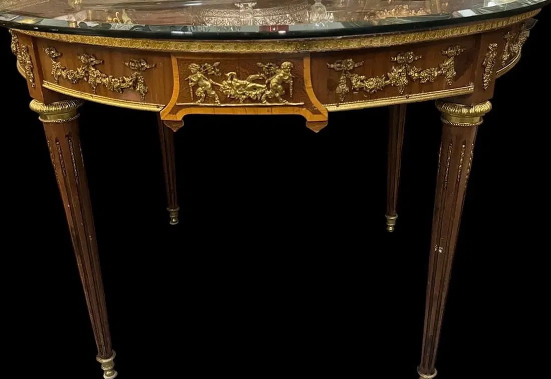 LOUIS XVI STYLE ORMOLU MOUNTED MARQUETRY TOP TABLE - 4
