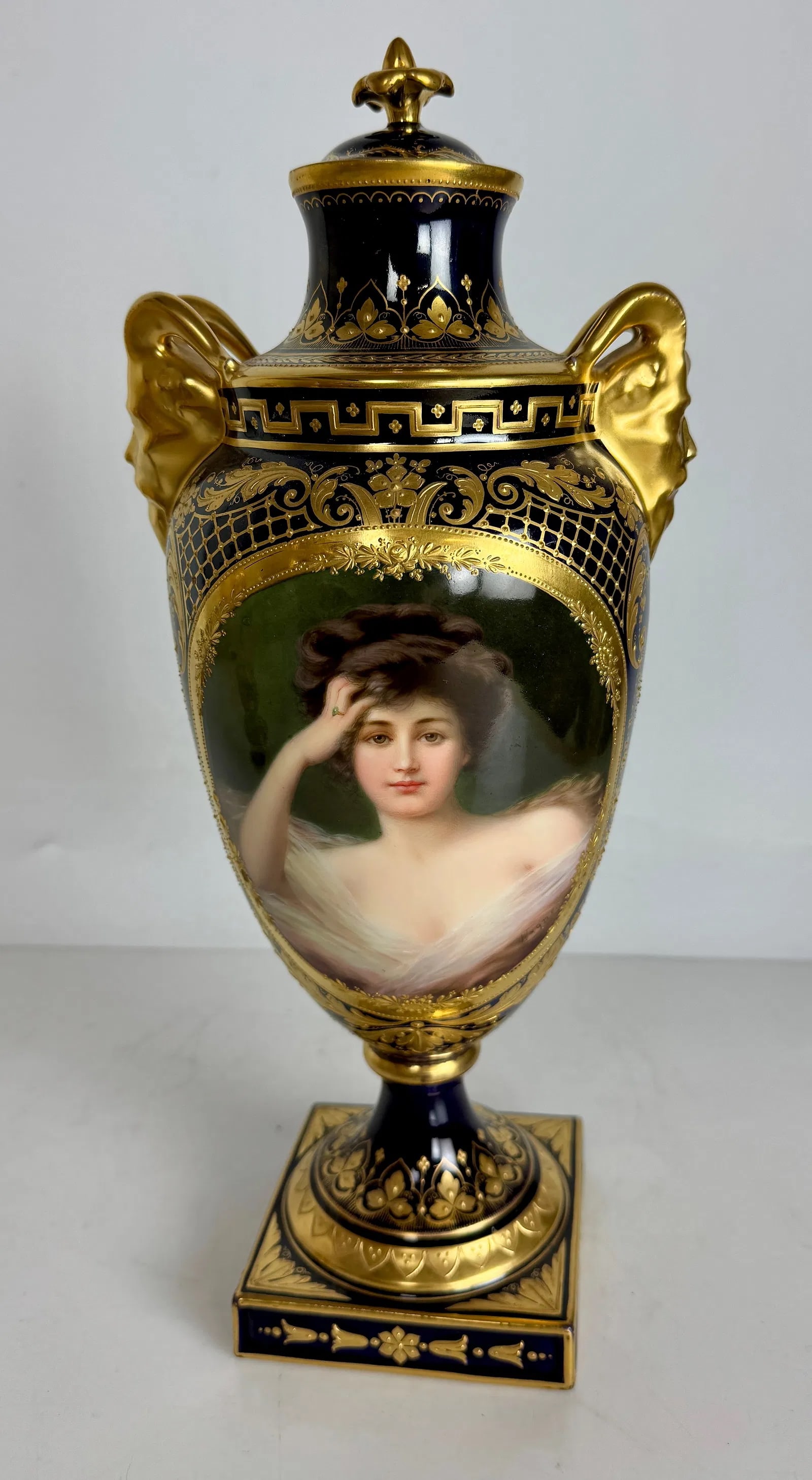 A LARGE ROYAL VIENNA PORTRAIT VASE SIGNED WAGNER: Measures 15” high. In excellent condition. Estimate $2000-2500