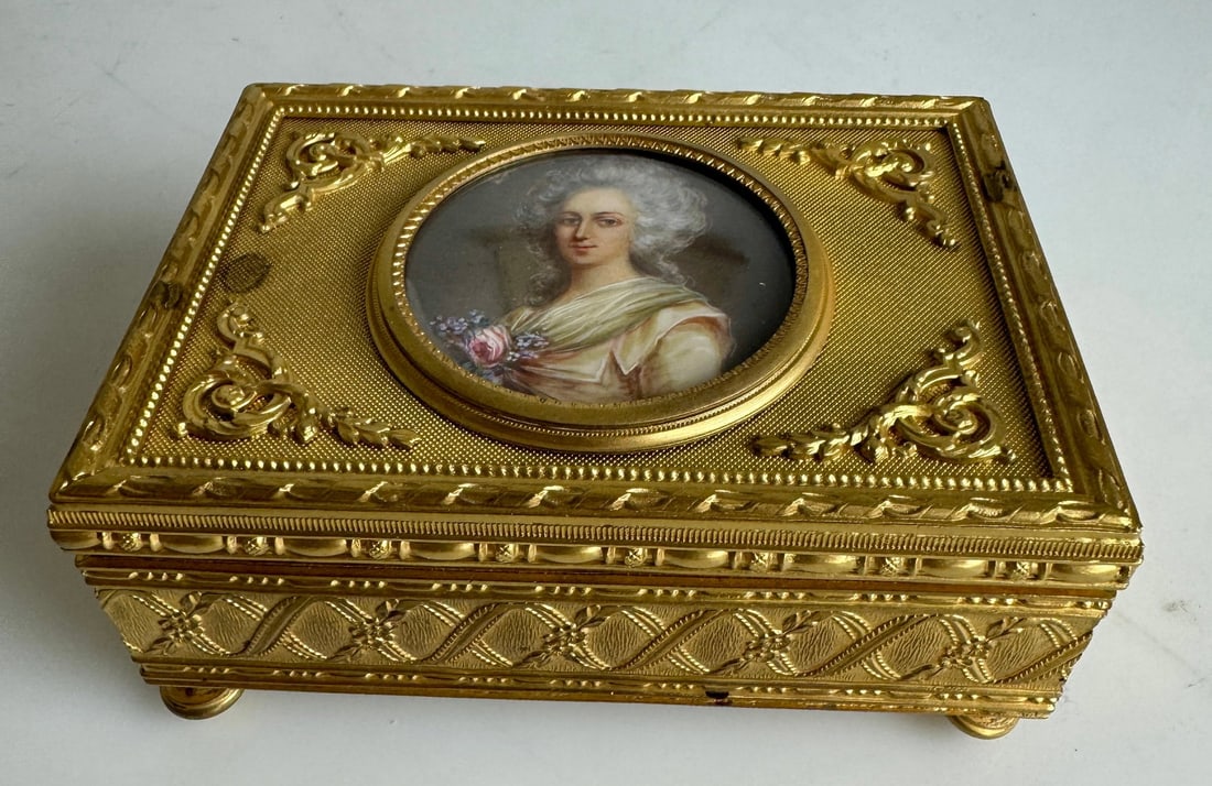 19TH C. ORMOLU BOX: Measures 5.5 inches x4 inches . Estimate $500-600