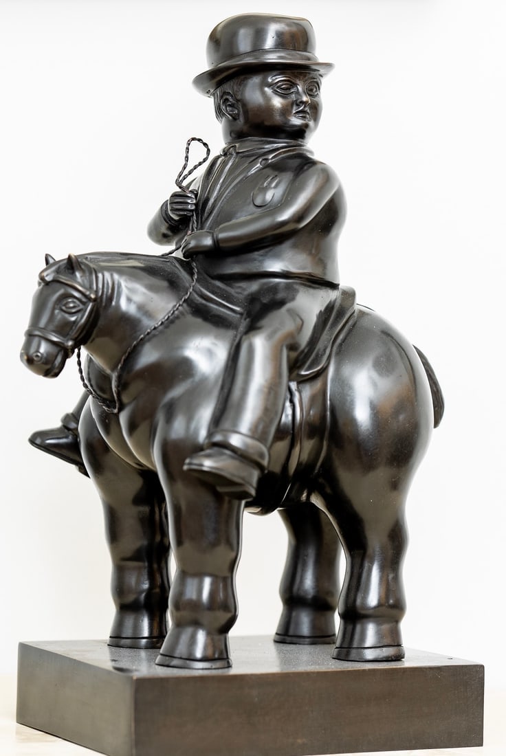 MAN ON THE HORSE FERNANDO BOTERO BRONZE SCULPTURE: FERNANDO BOTERO Man on Horse . ART BRONZE SCULPTURE, SIGNED & NUMBERED. Signed: BOTERO, Sealed: Fonderia (Italy), Numbered: 3/6,Size: 10 x 14 x 19 1/2 H. inEstimate $4000-6009
