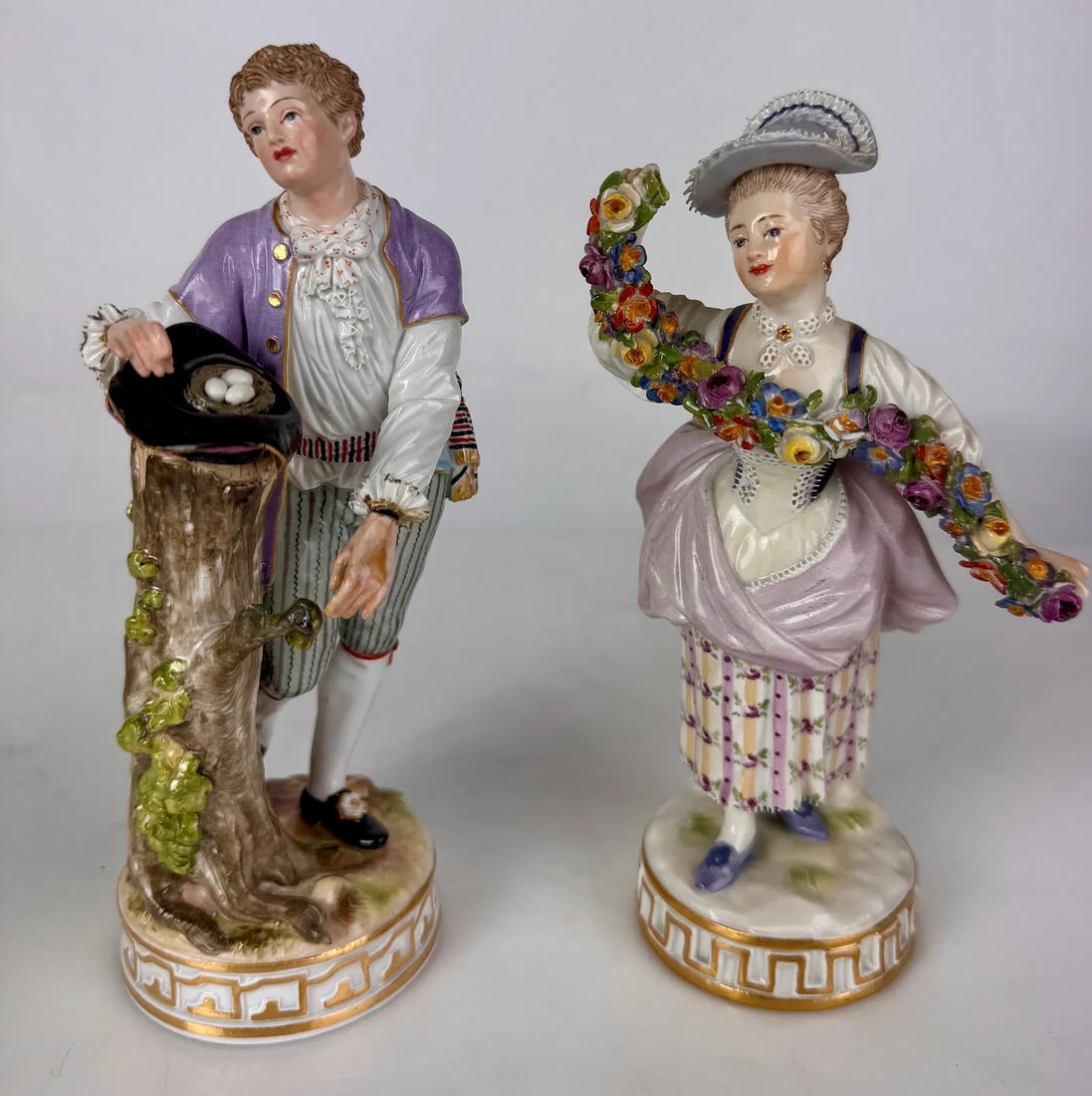 A PAIR OF 19TH C. MEISSEN PORCELAIN FIGURES: First quality cross swords marks. Measure 6.5 inches high. Estimate $1200-1500