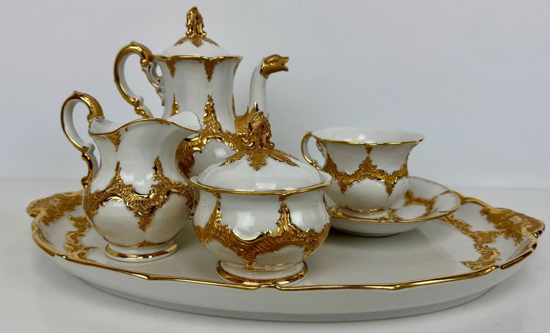 MEISSEN TEA SET: Circa 1950. Large tray 16 inches long. No breaks, no cracks , no restoration. Estimate $2500-3000