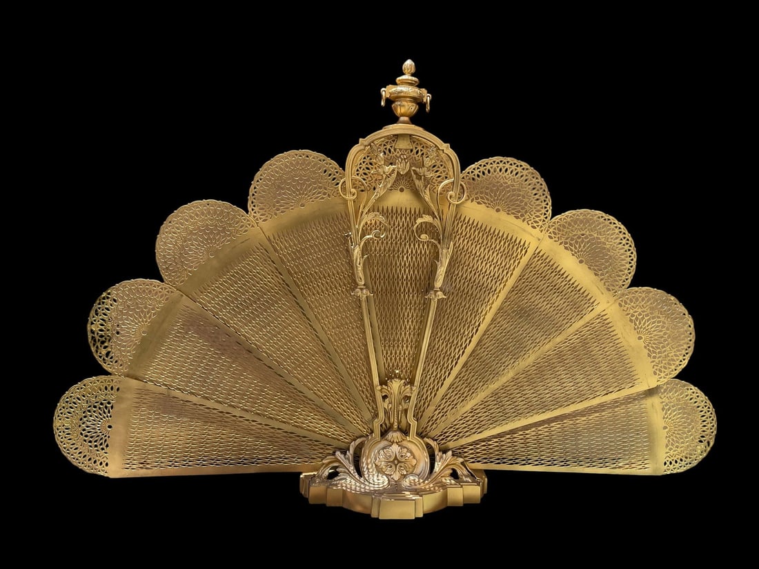 19TH C. ORMOLU FAN-SHAPED FIREPLACE SURROUND (1 of 3)