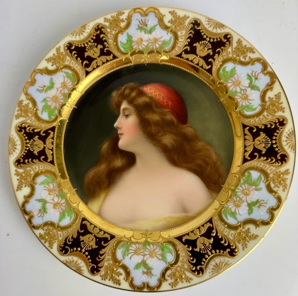 A JEWELLED ROYAL VIENNA PLATE SIGNED WAGNER: Circa 1900. Measures 10 inches d. In excellent condition. Estimate $1500-2000