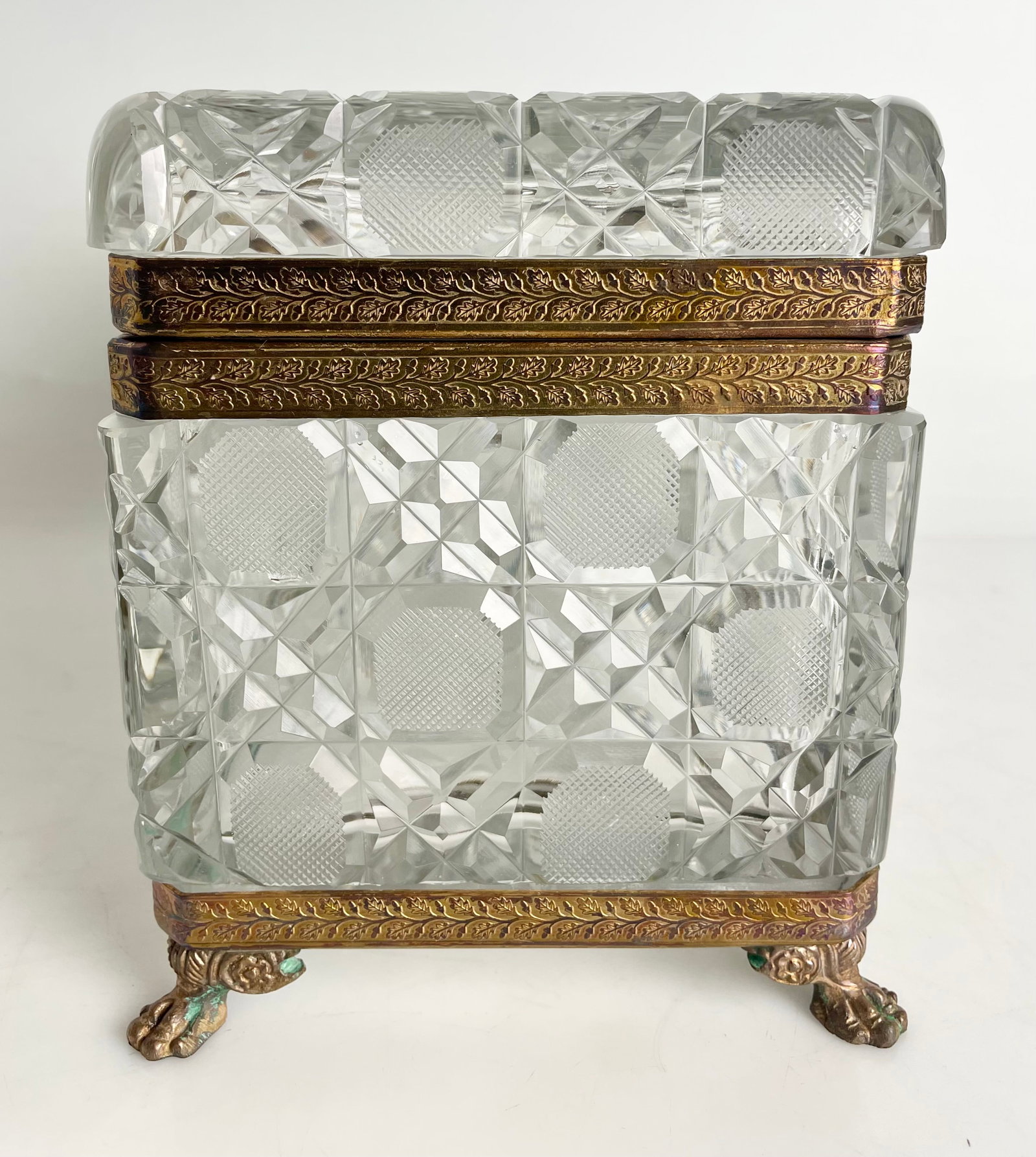 A LARGE ORMOLU MOUNTED BACCARAT CRYSTAL BOX - 2