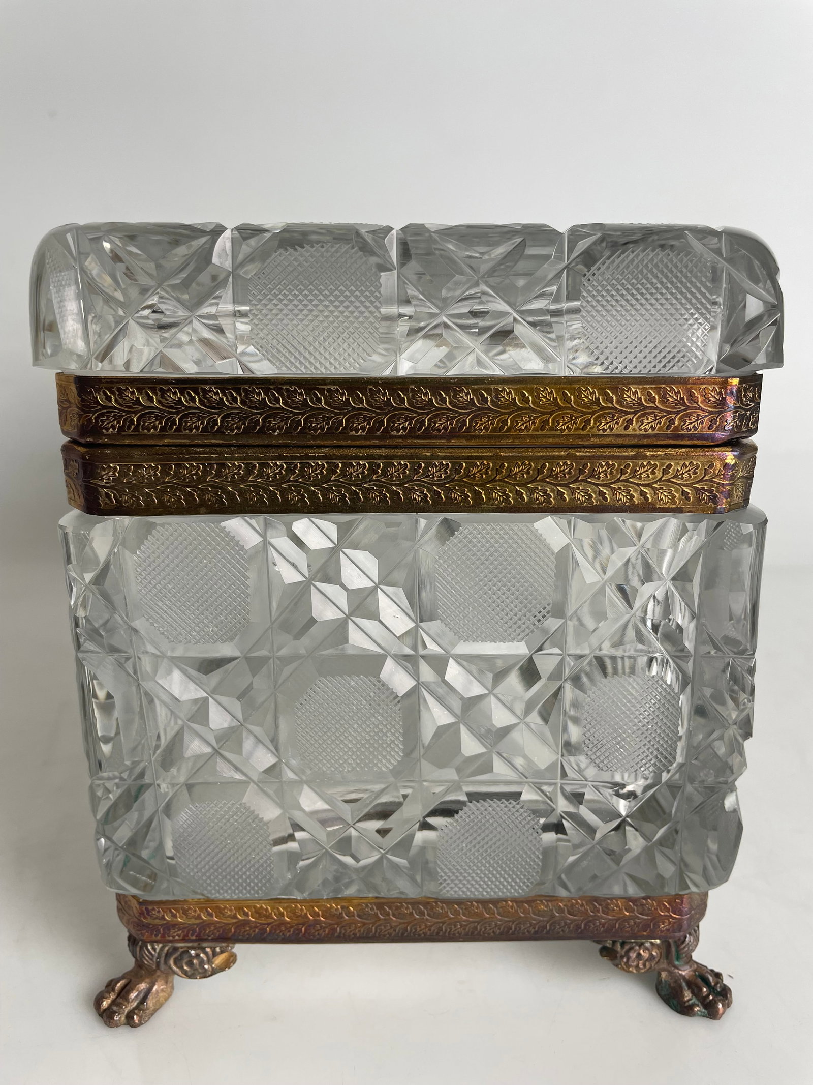 A LARGE ORMOLU MOUNTED BACCARAT CRYSTAL BOX - 4