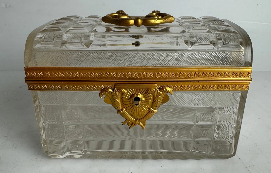 ORMOLU MOUNTED BACCARAT BOX: Circa 1900. Measures 6 inches x 4 inches x 4.5 inches. In excellent condition. Estimate $1200-1500
