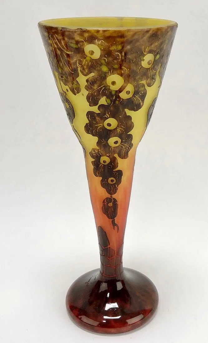 FRENCH LE VERRE FRANCAIS ART GLASS VASE: Circa 1900. Measures 12.5 inches tall. In good condition. Estimate $1200-1500
