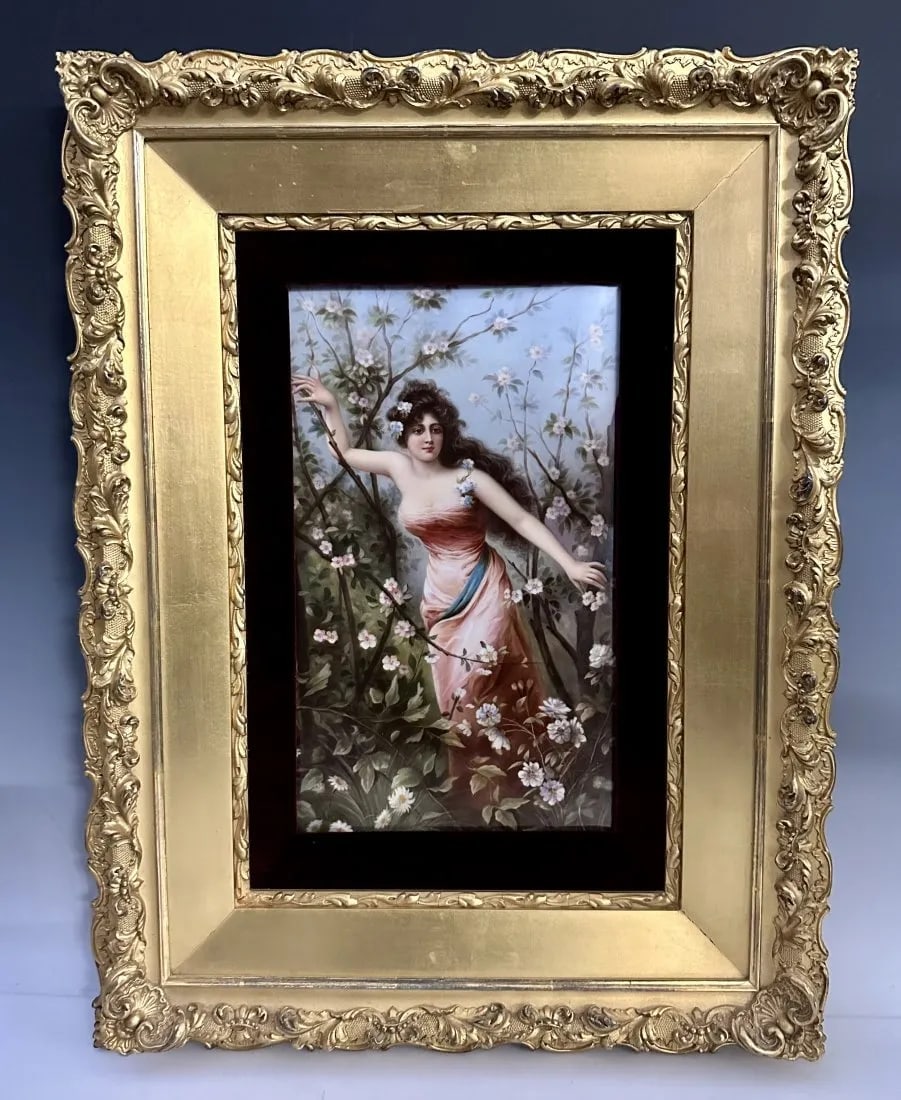 A LARGE BERLIN KPM PORCELAIN PLAQUE: Circa 1900. Measures 13 inches; x 8 inches; unframed. In very good condition. Estimate $5.000-6.000