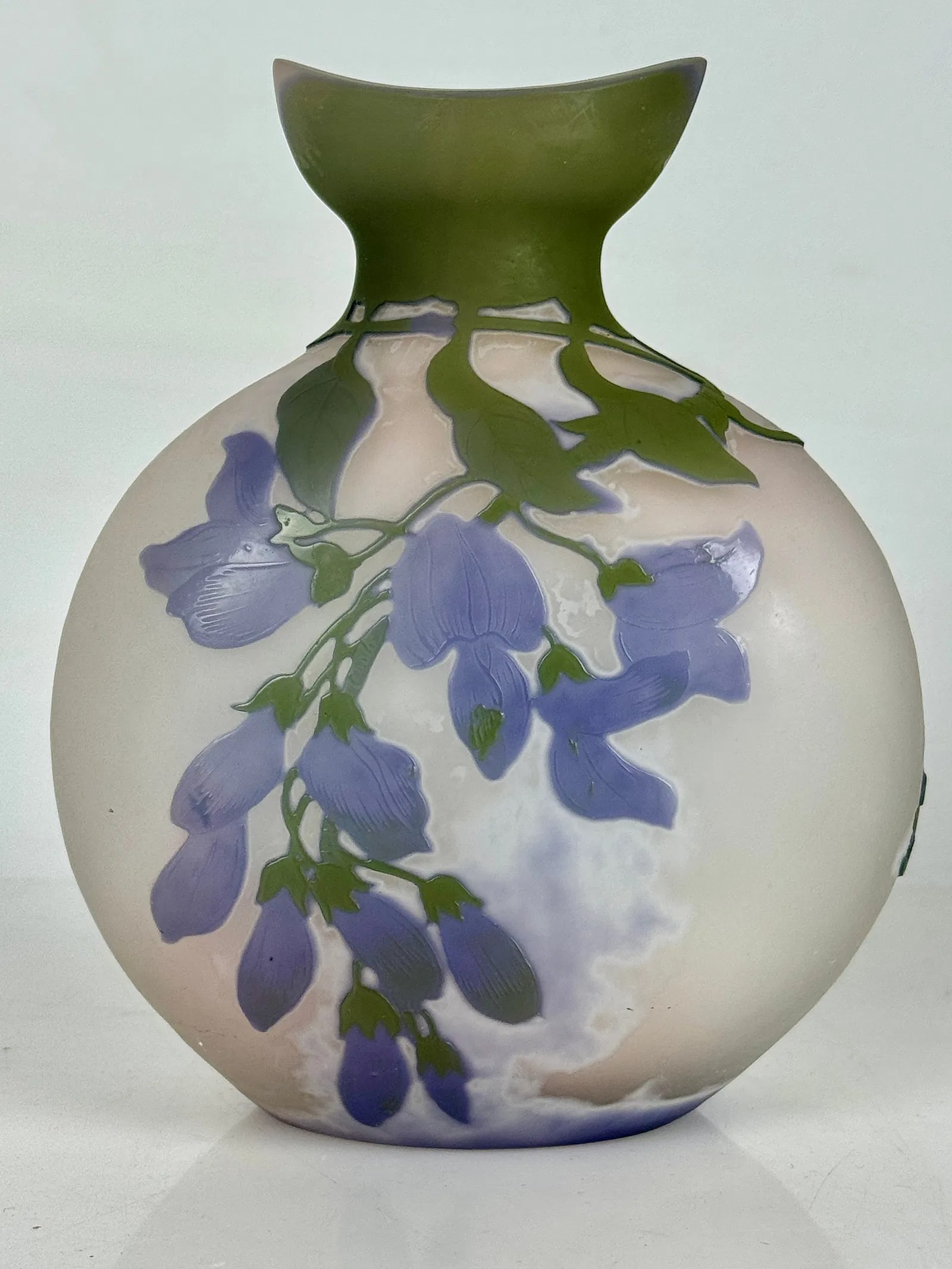 GALLE VASE CIRCA 1900: Signed Galle. Measures 5.5 inches h. In excellent condition. Estimate $1000-1200