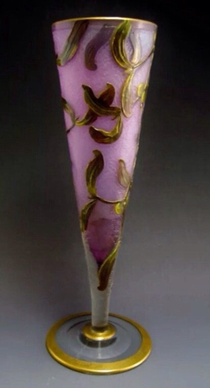 19TH CENTURY MOUNT JOY VASE: 12" High, in excellent condition. Estimate $300-400