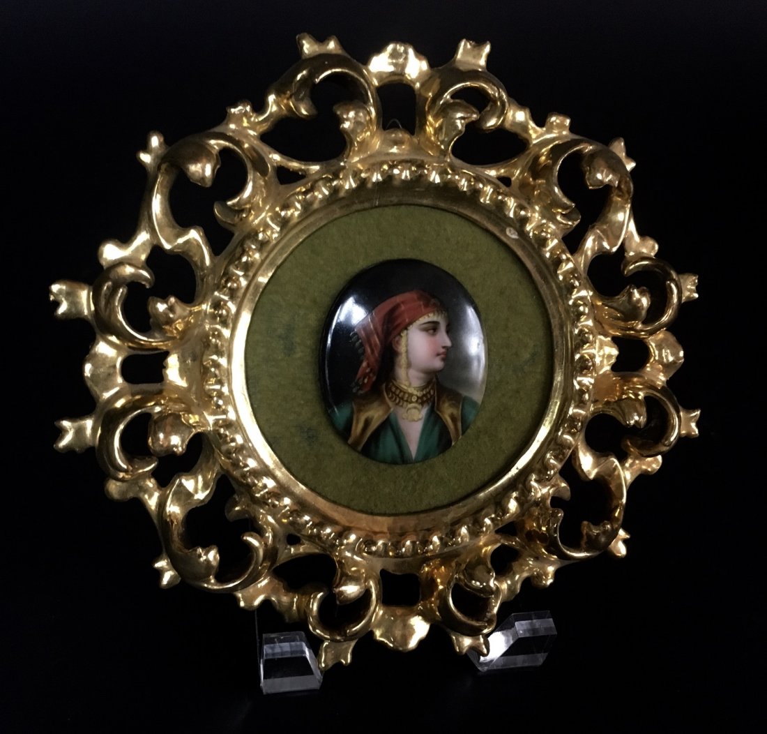 A GERMAN PORCELAIN PLAQUE WITH GILTWOOD FRAME (1 of 1)