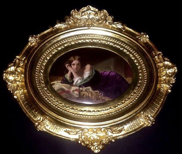 BERLIN KPM PLAQUE: Porcelain plaque Measures 9" x 6" . Estimate $2.000-2.500