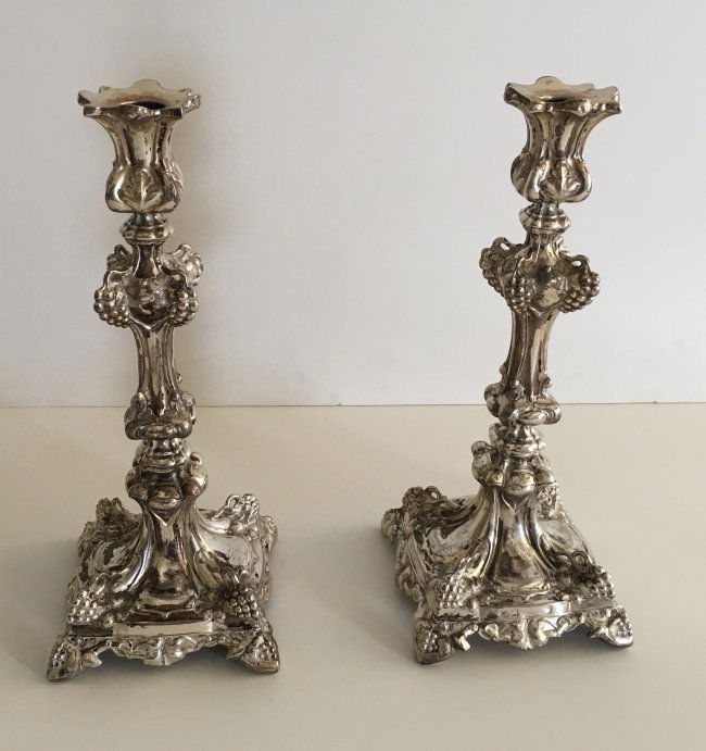19TH CENTURY RUSSIAN SILVER CANDEL STICKS (1 of 2)