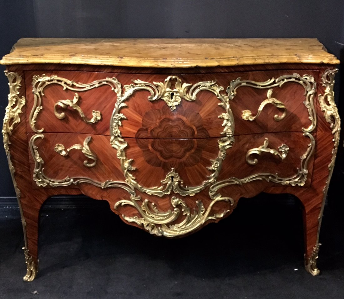 18TH CENTURY LOUIS XVI STYLE ORMOLU MOUNTED COMMODE: With original marble top. Estimate $8.000-10.000