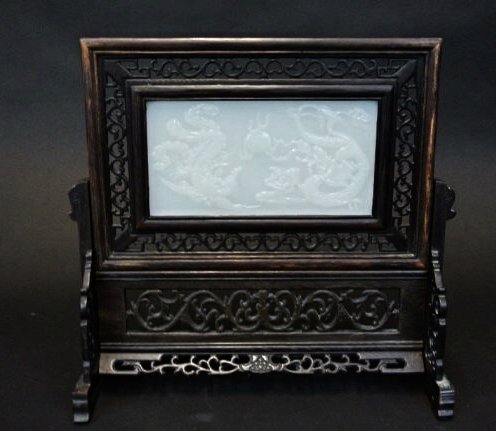 CHINESE WHITE JADE AND CARVED WOOD TABLE SCREEN: Excellent condition. Estimate $400-500