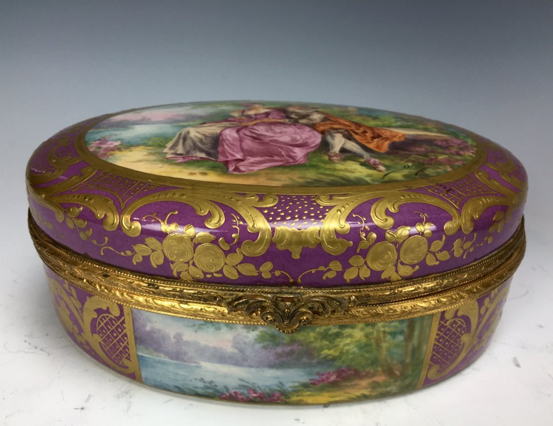 FRENCH SEVRES STYLE PORCELAIN BOX (1 of 4)