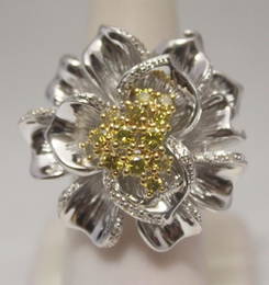 Lavish Flower Golden & White Diamonds Silver Ring