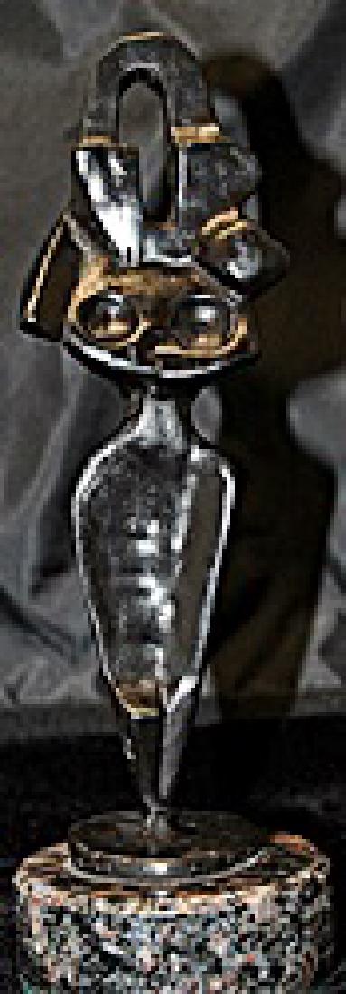 Signed Limited Edition Bronze Archipenko: Old recast patina bronze sculpture Alexander Archipenko, bearing a signature in a limited edition. Dimensions approx 14 x 8 x 5.