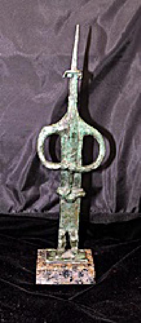 Signed Limited Edition Bronze Lipchitz: Old recast patina bronze sculpture Jacques Lipchitz, bearing a signature in a limited edition. Dimensions approx 12 x 9 x 7.