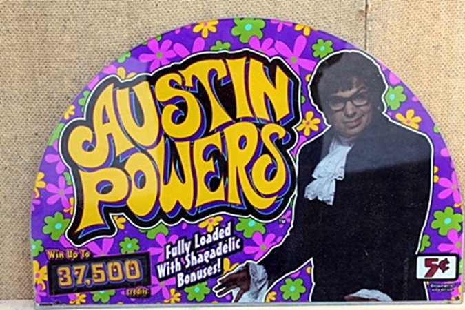 Vintage Collectible Casino Slot Machine Glass "Austin: Vintage Collectible Casino Slot Machine Glass "Austin Powers" 20 x 14 in. (N)