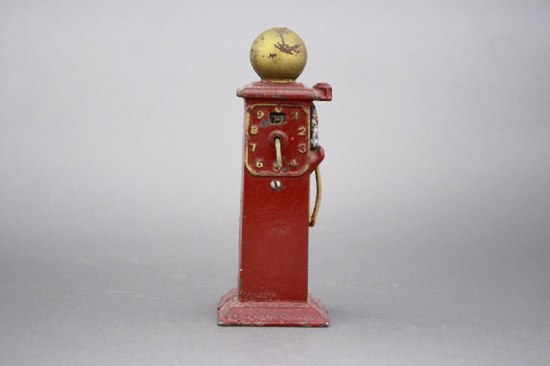 Gas Pump: Arcade Mfg. Co. Freeport, Illinois - Circa 1920 Material: Cast Iron