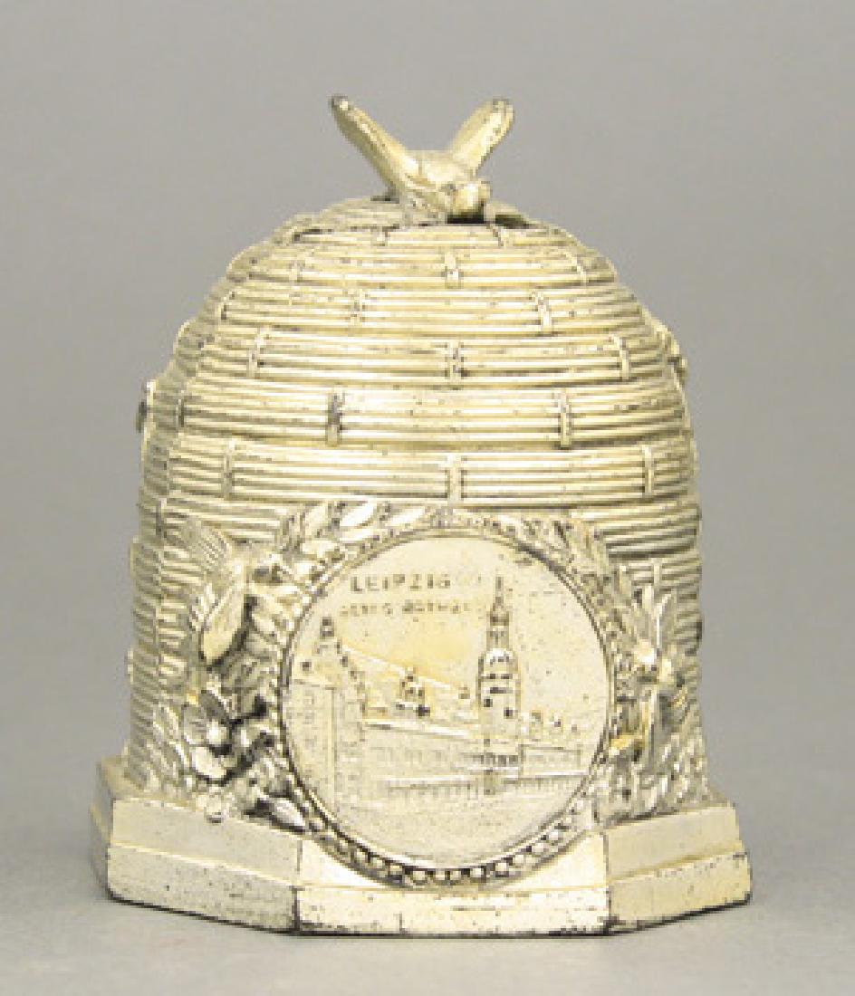 Beehive with Medallion (1 of 1)