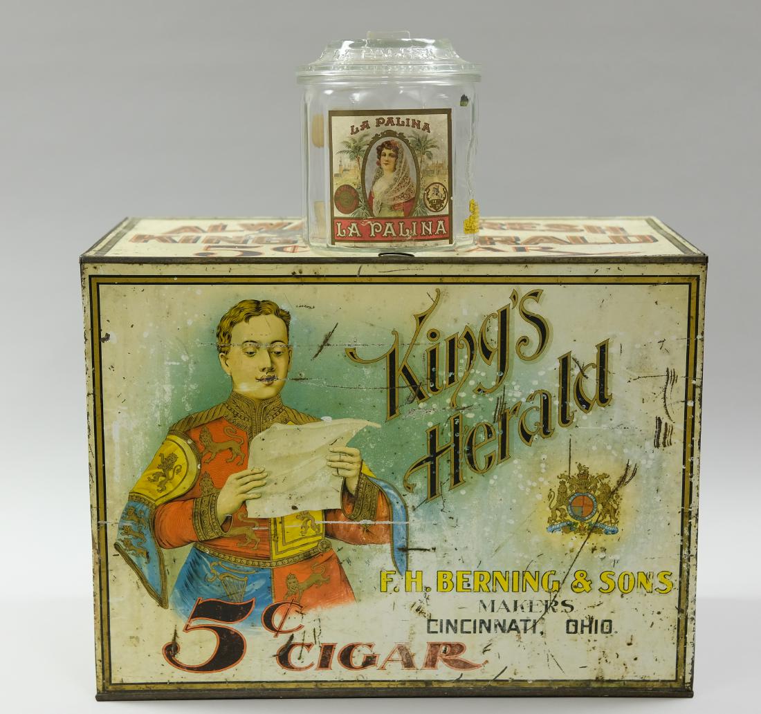 King Heralds 5 Cent Cigar Container (1 of 1)