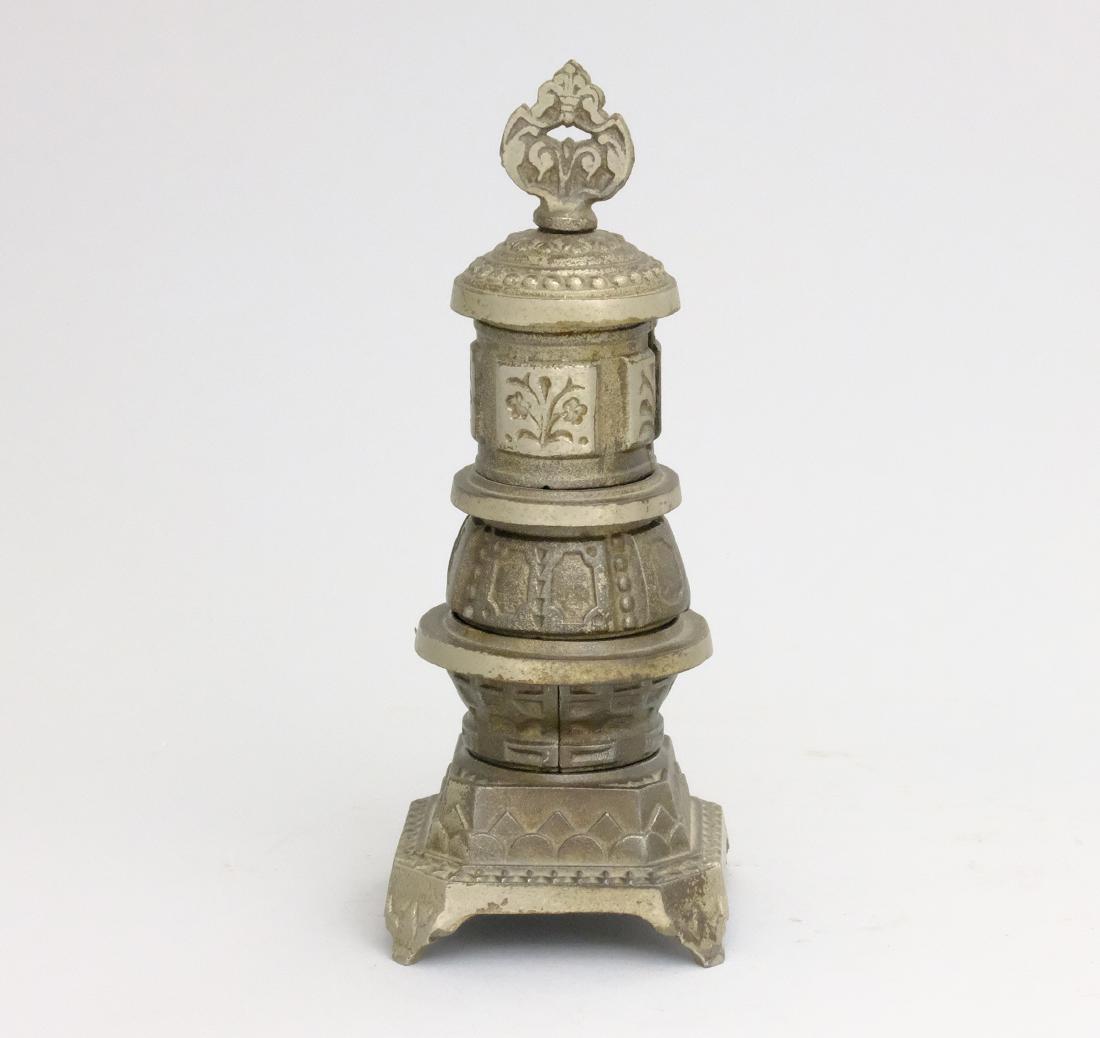 Parlor Stove: American - 1890's Cast Iron