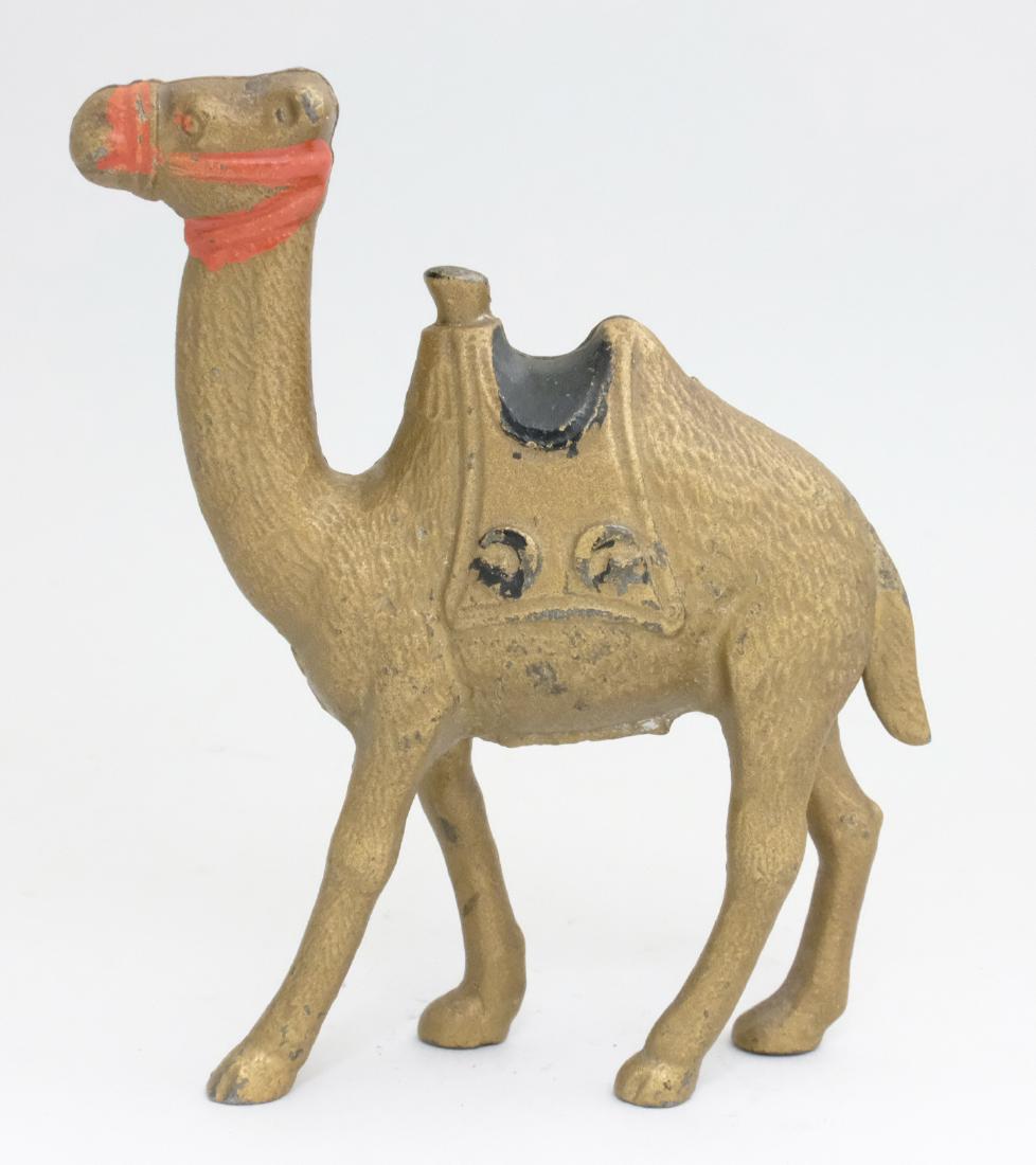 Camel - Small, Gold: A. C. Williams Ravenna, OH - 1915 Material: Cast Iron