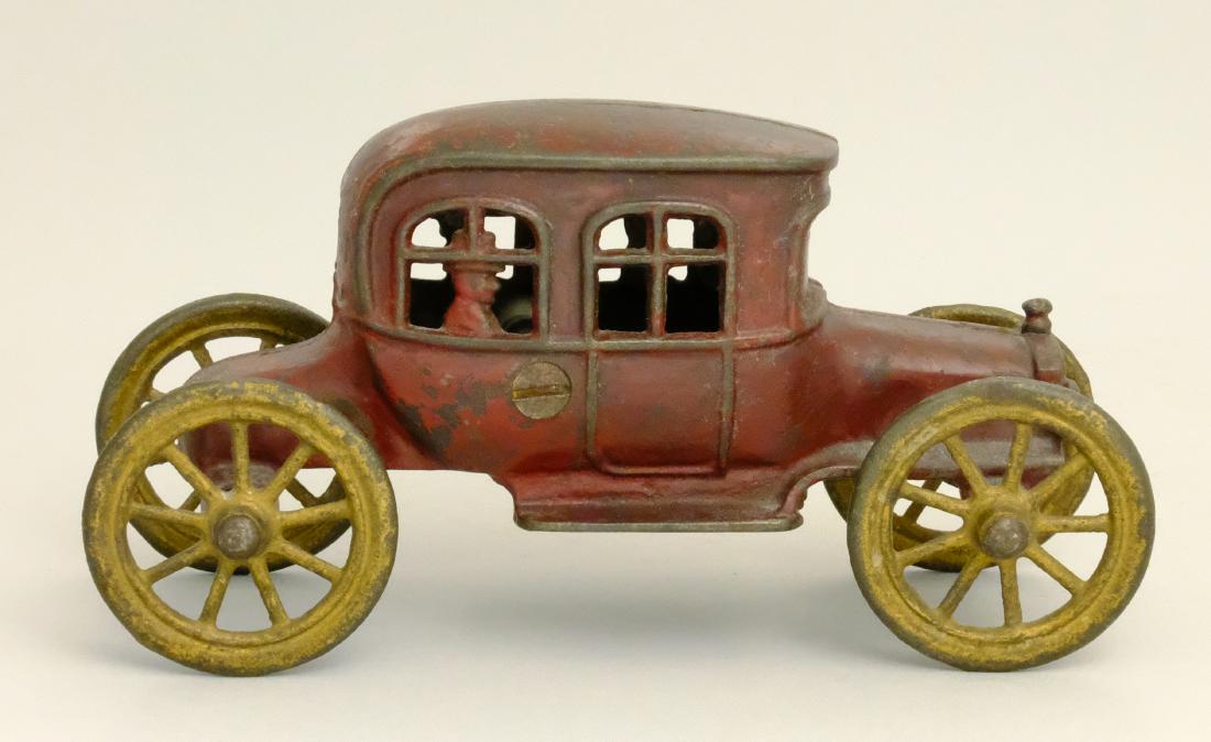 Auto (4 Passengers) - Red: A. C. Williams Ravenna, OH - 1915 Material: Cast Iron