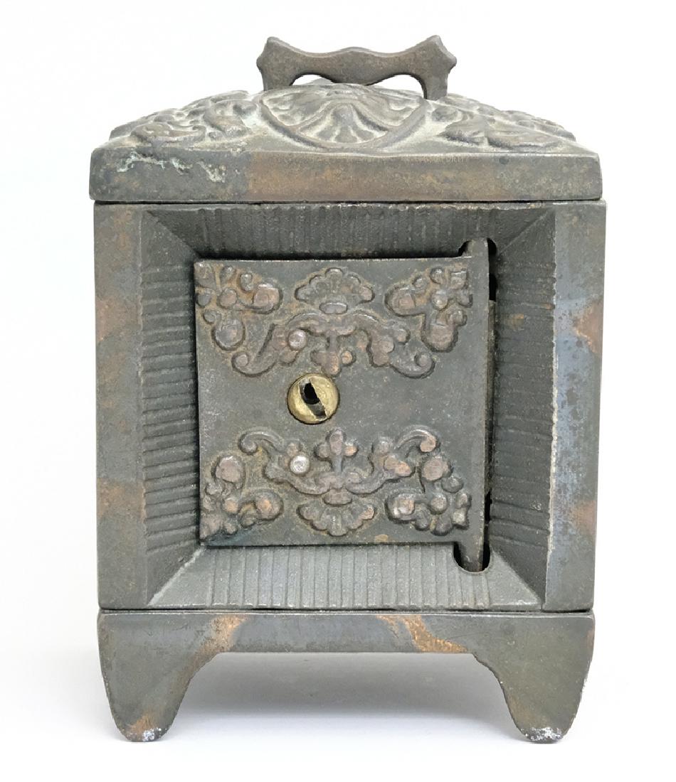 Unknown Safe (Similar to Safety Vault): Probably Wing & Parsons American - 1895 We have looked in all safe bank books and can not find this bank. A chance to own a new find. Material: Cast Iron