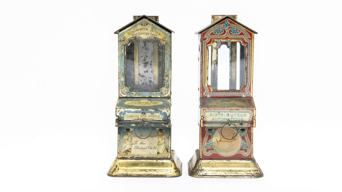 Postman & Hand Shadows Vending Banks (1 of 1)